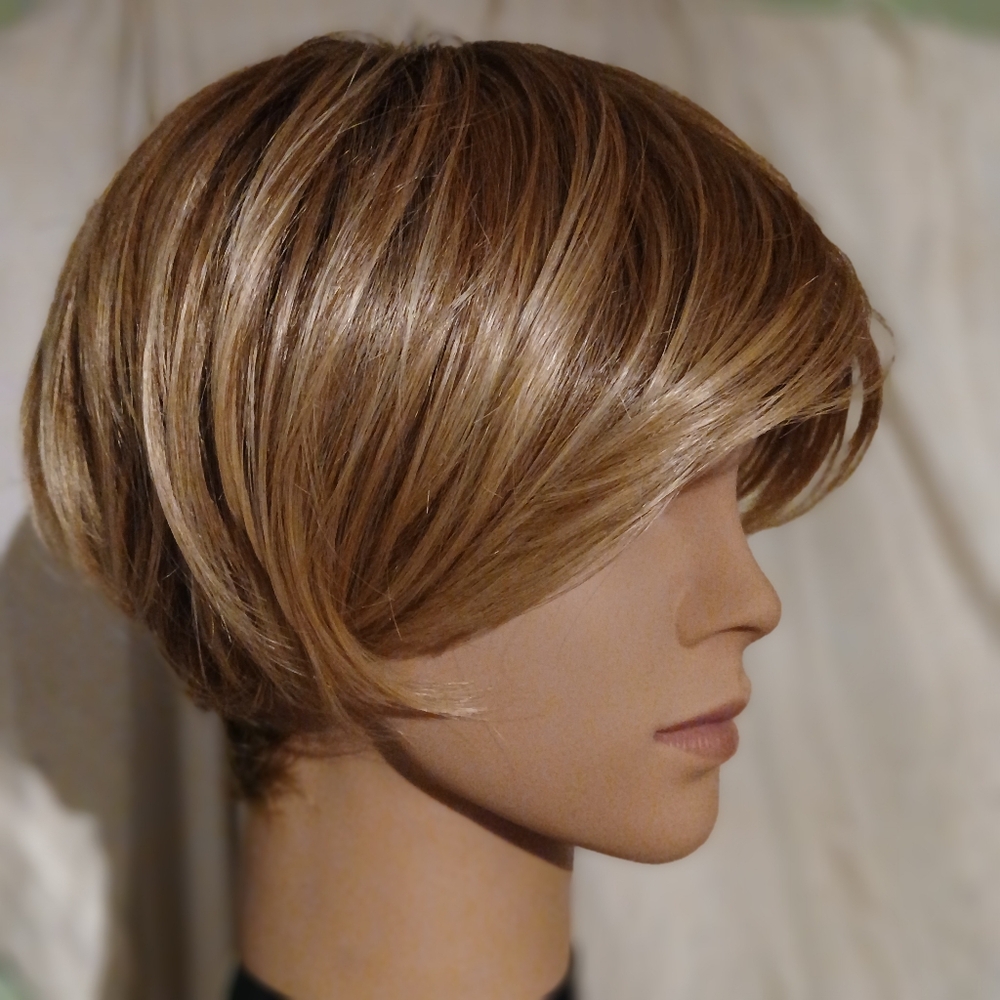 VF Bennett VersaFiber Wig by Paula Young